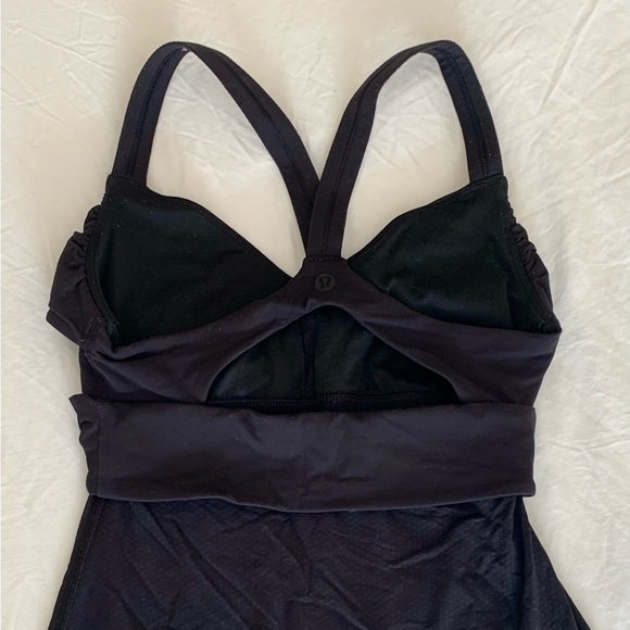 Lululemon Twist Front Tank RARE - Picture 3 of 3